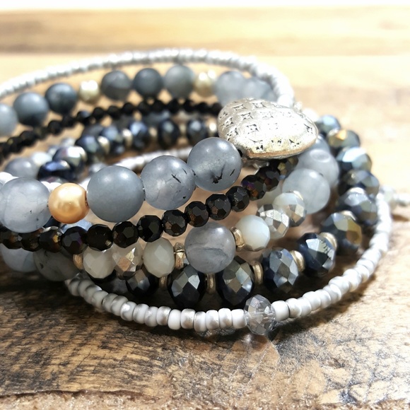 Artisan Shabby Chic 5 Layer Gray Heart Bracelet - Picture 6 of 7